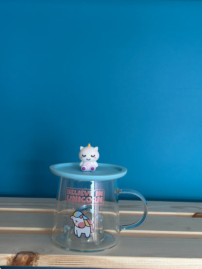 Tasse en verre avec couvercle en silicone