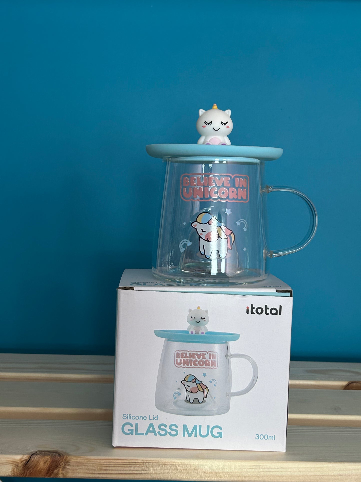 Tasse en verre avec couvercle en silicone