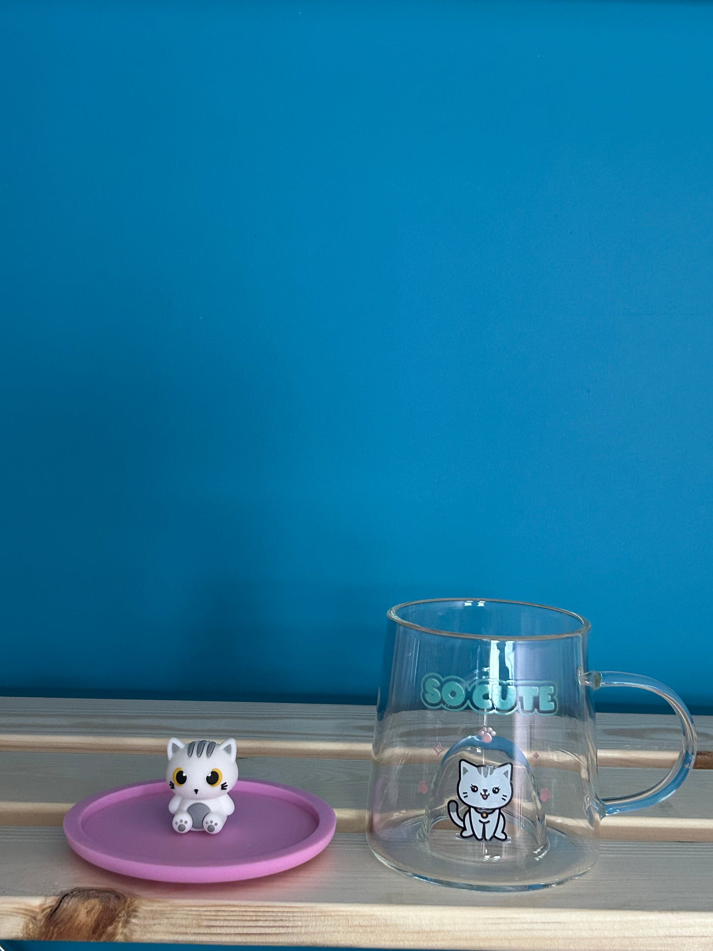 Tasse en verre avec couvercle en silicone