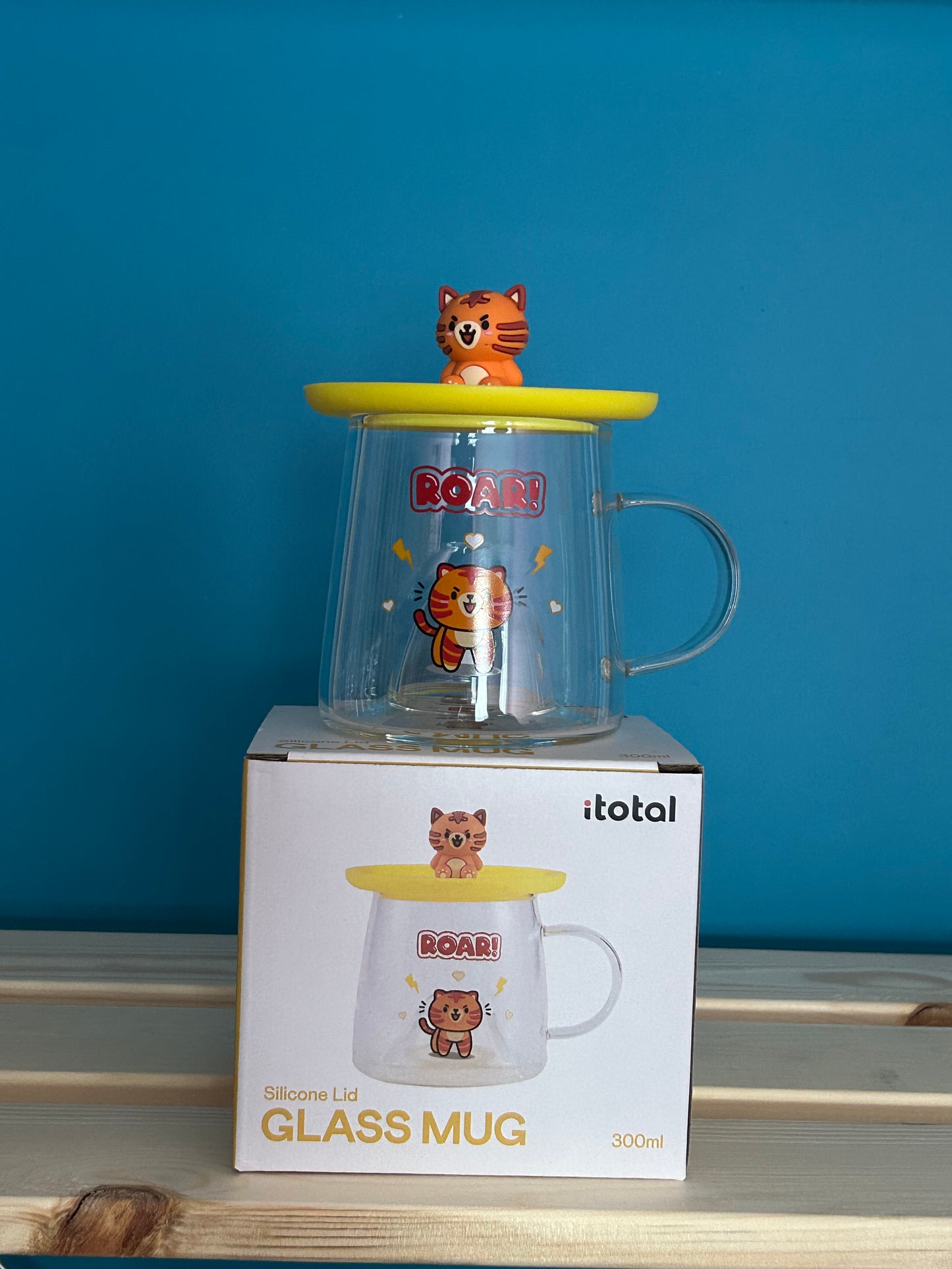 Tasse en verre avec couvercle en silicone